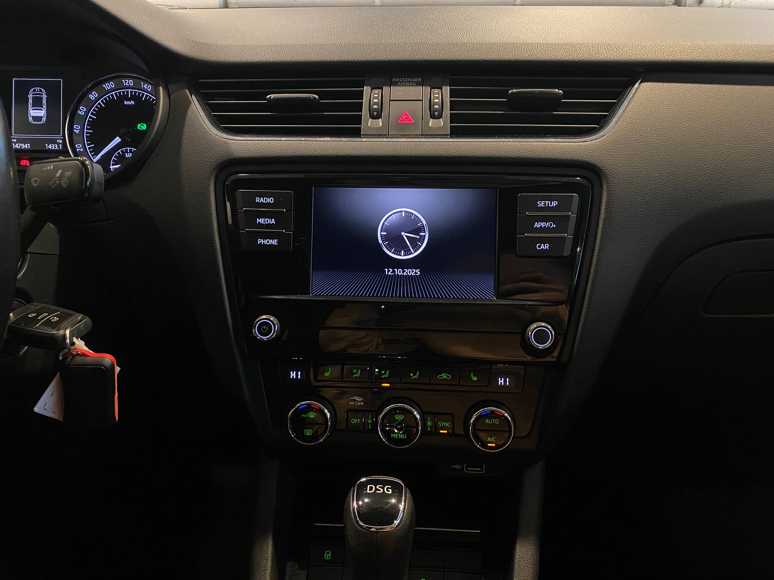 SKODA OKTAVIA
