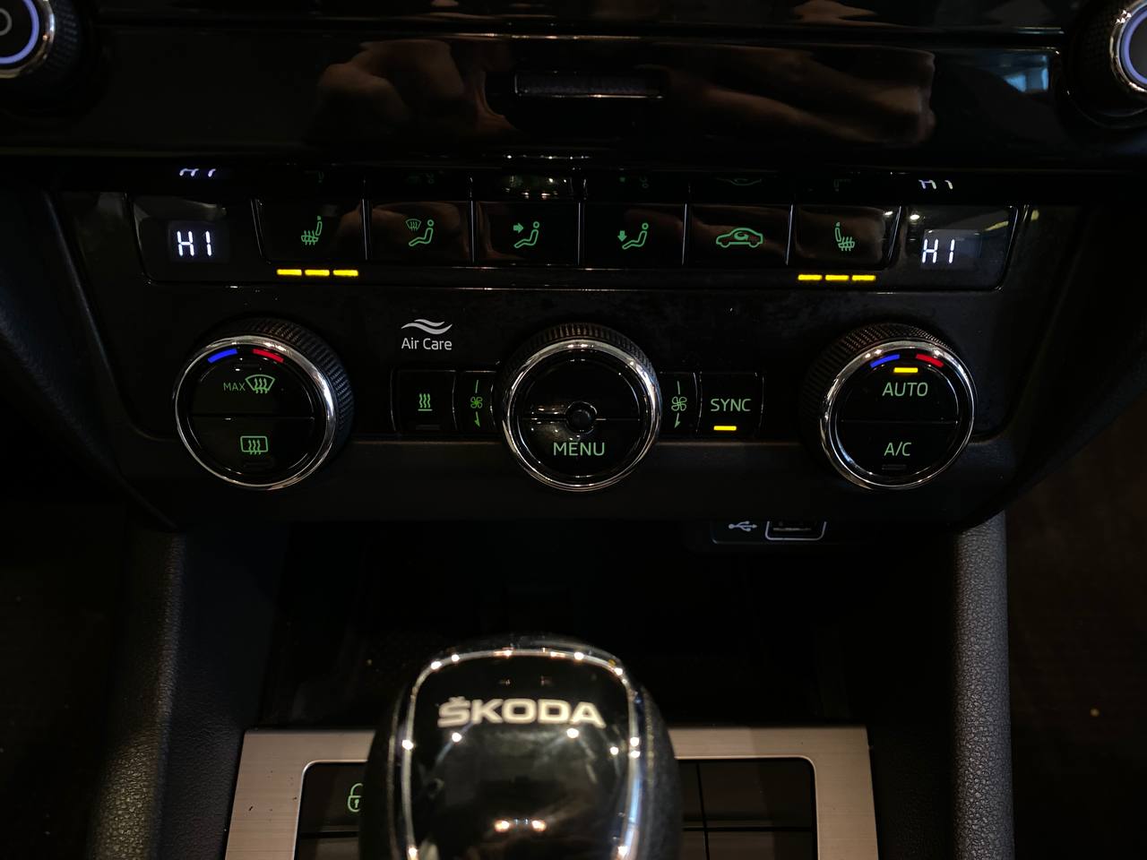 SKODA OCTAVIA