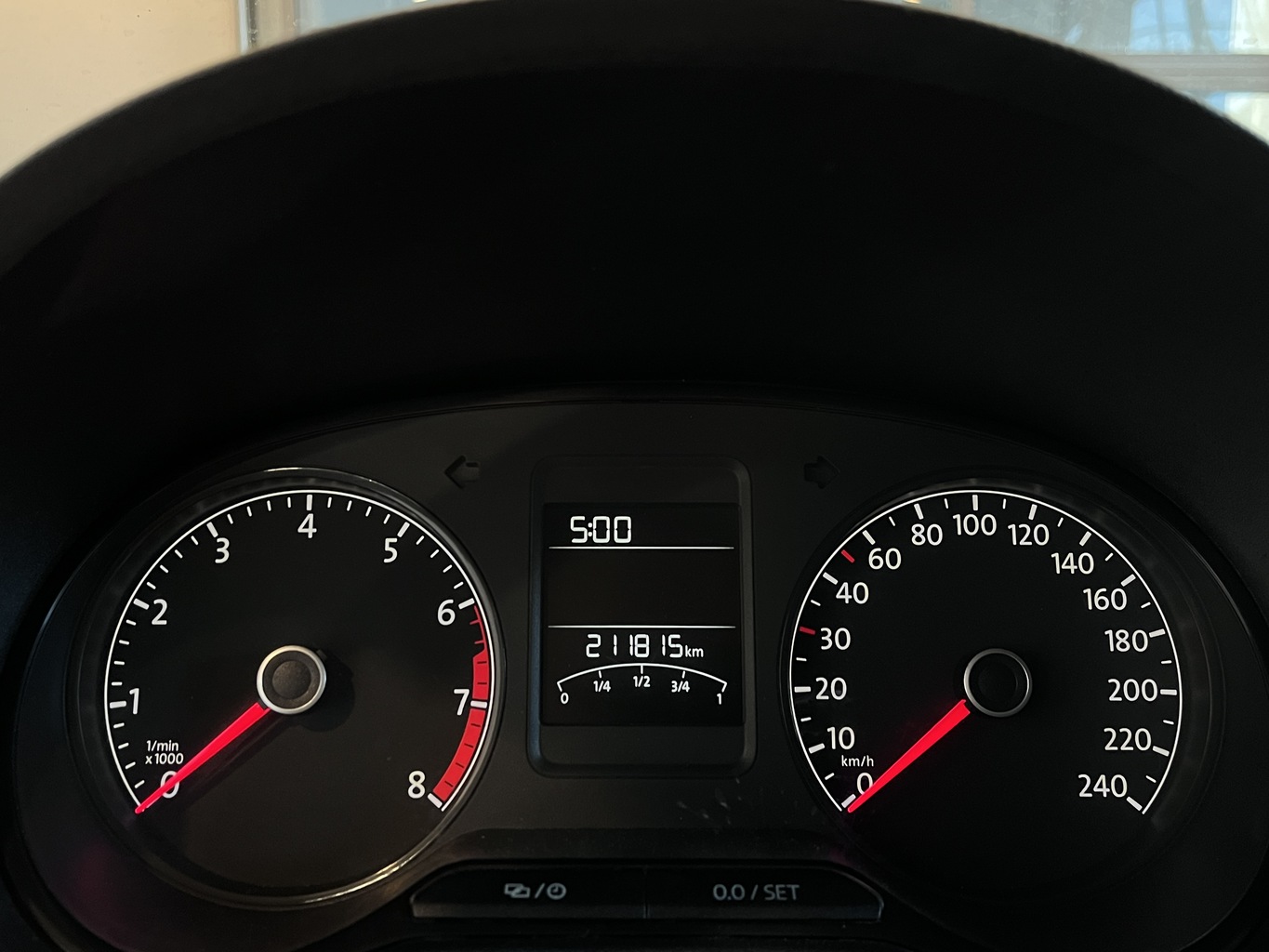 VOLKSWAGEN POLO
