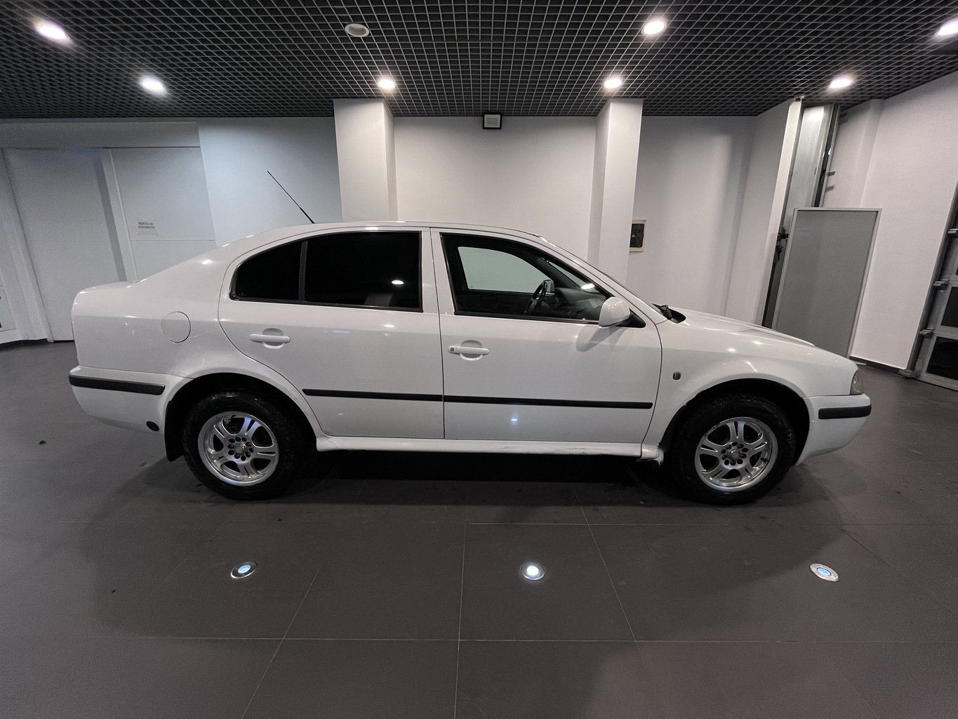 SKODA OKTAVIA