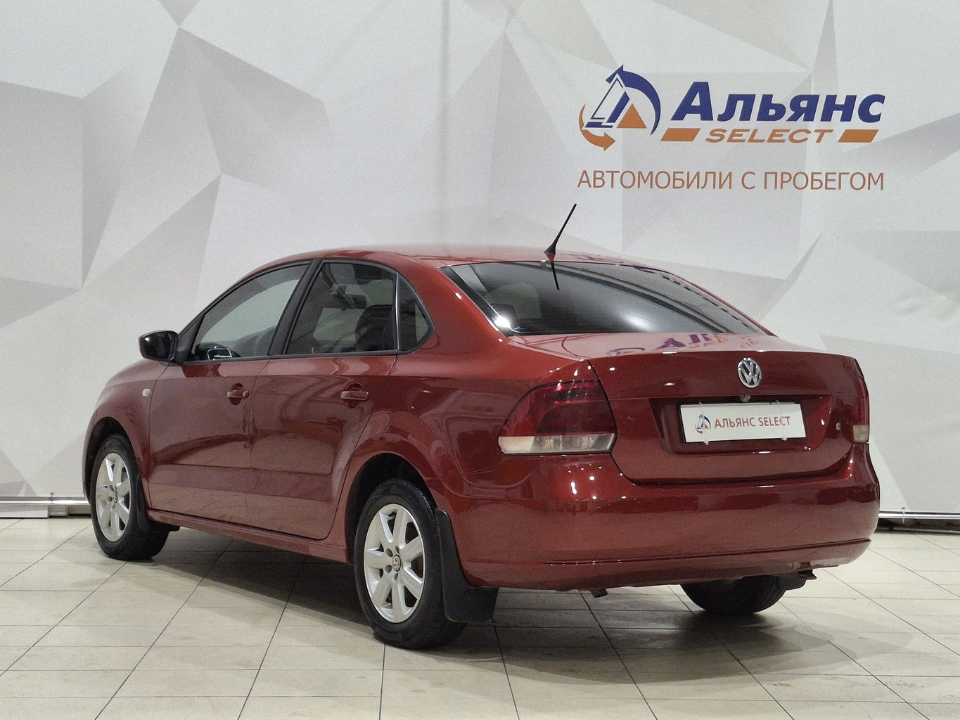 VOLKSWAGEN POLO