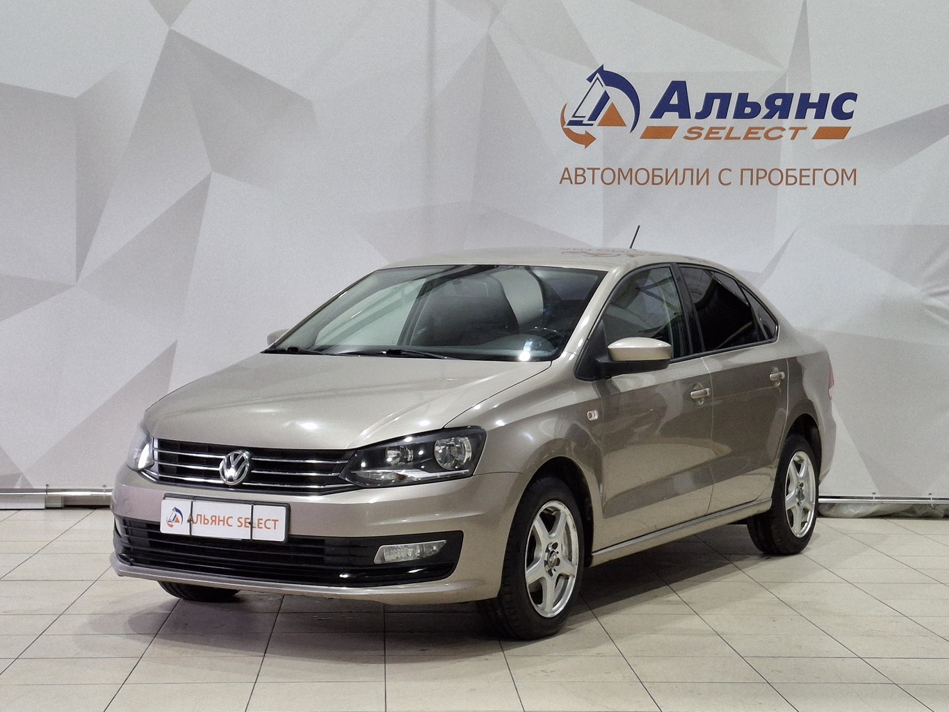 VOLKSWAGEN POLO