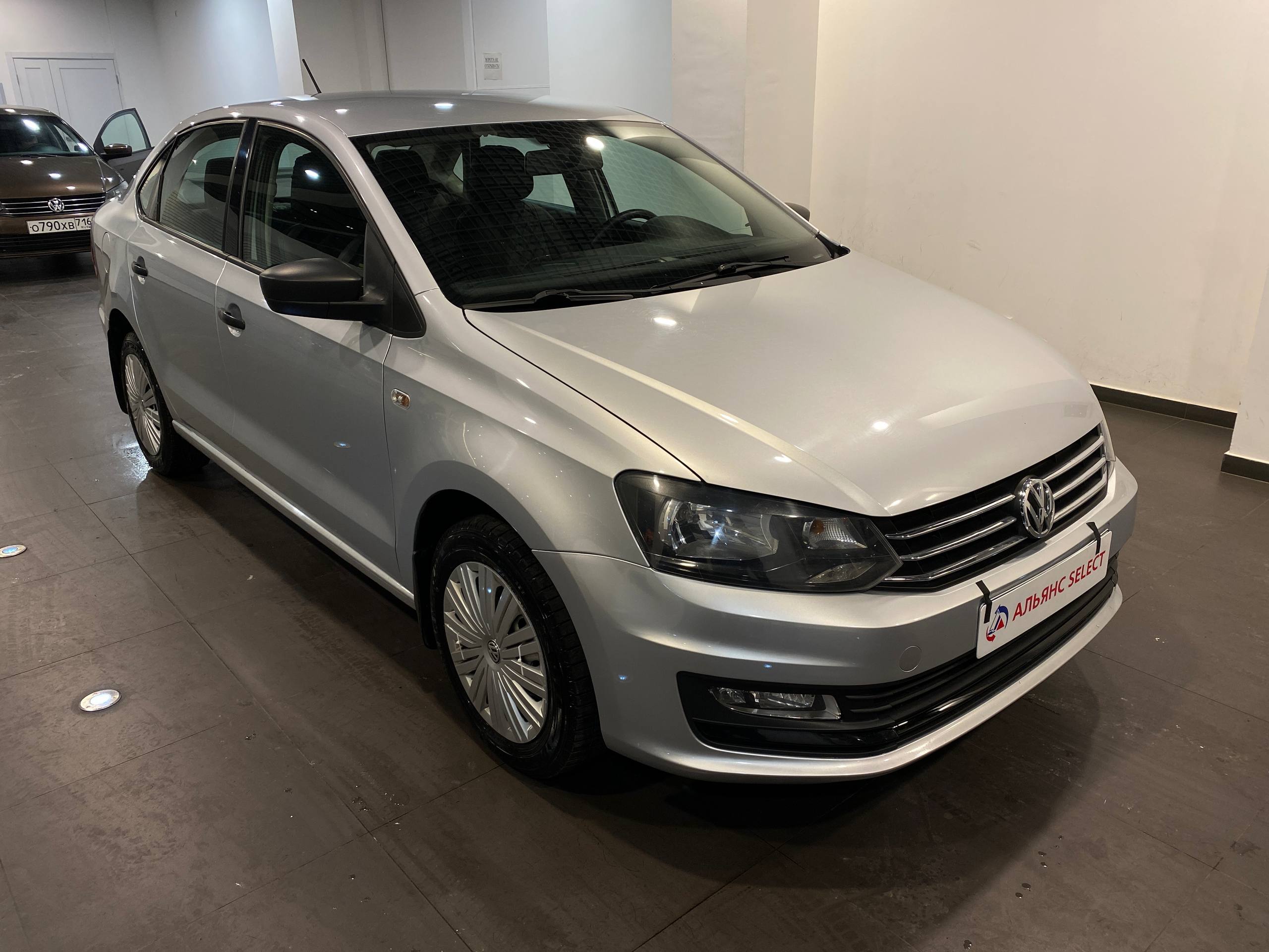 VOLKSWAGEN POLO (ХЭТЧБЕК)