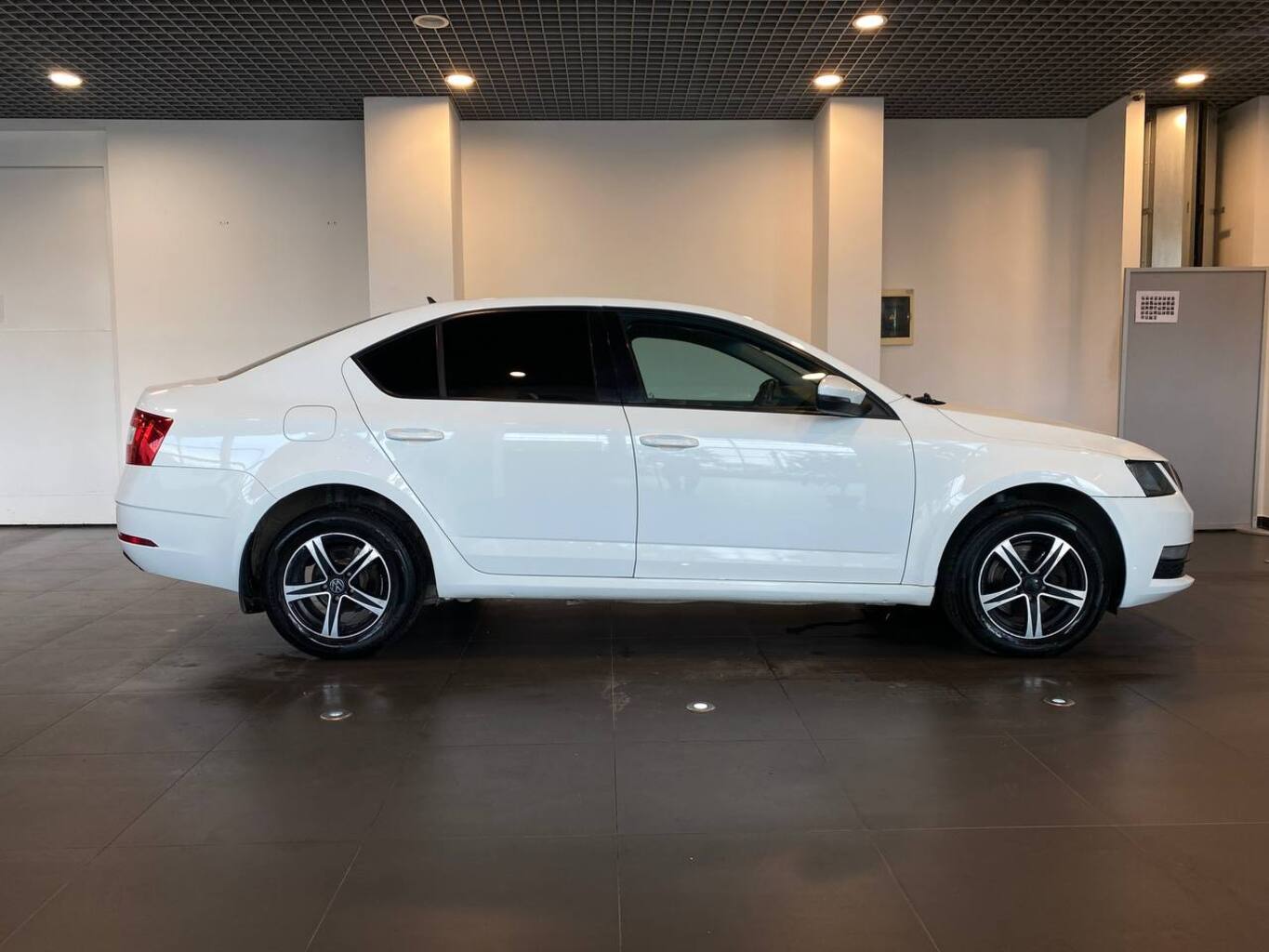 SKODA OKTAVIA