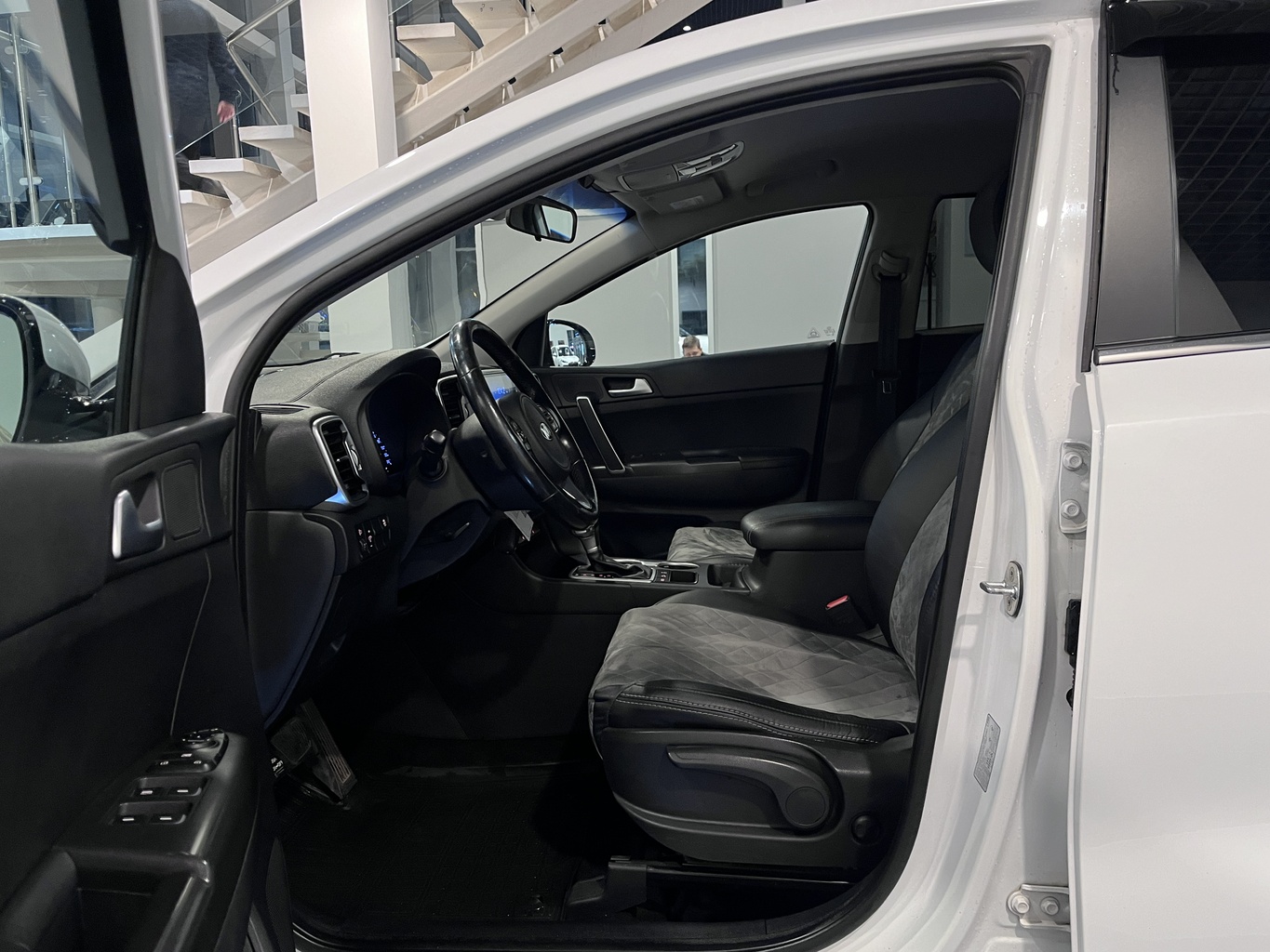 KIA SPORTAGE QL