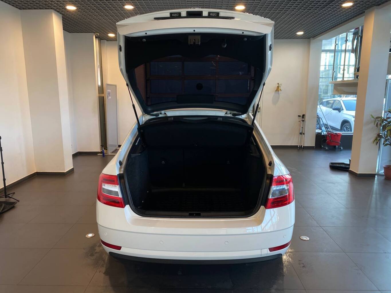 SKODA OKTAVIA
