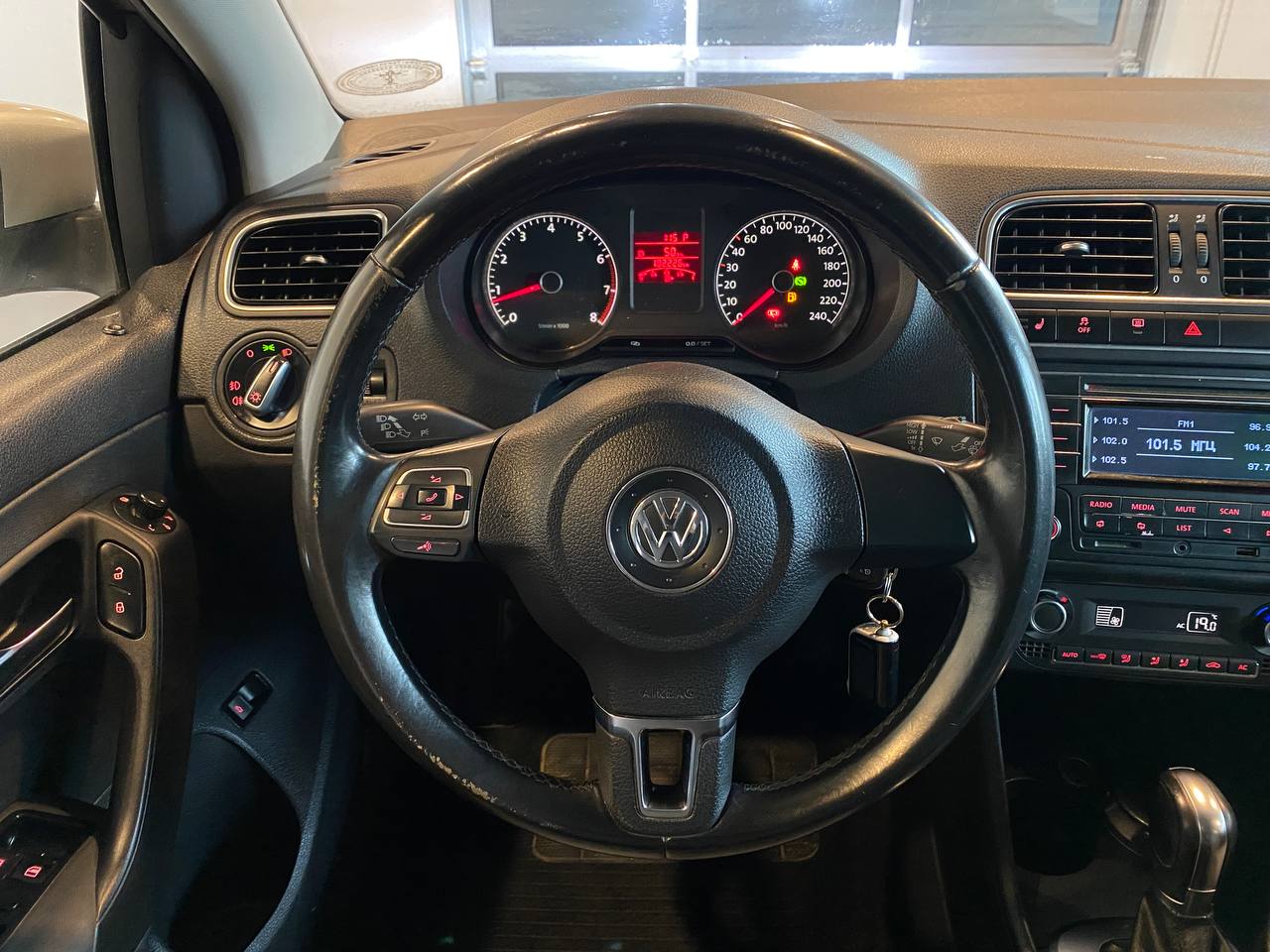 VOLKSWAGEN ФОЛЬКСВАГЕН