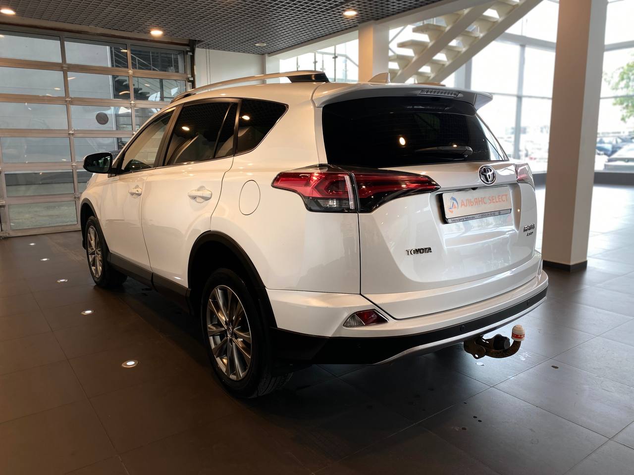 TOYOTA RAV4