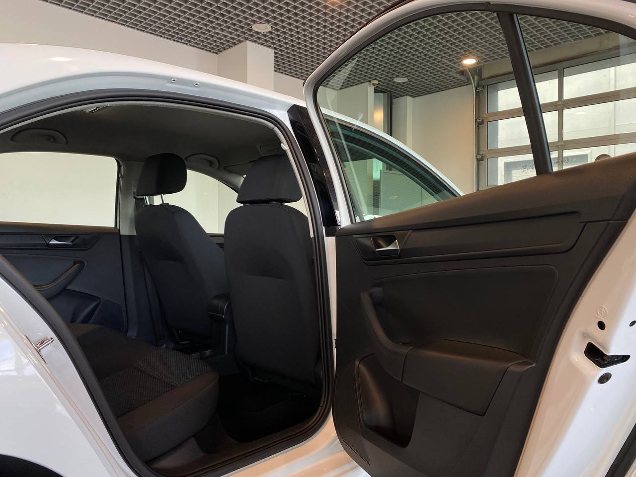 VOLKSWAGEN ФОЛЬКСВАГЕН