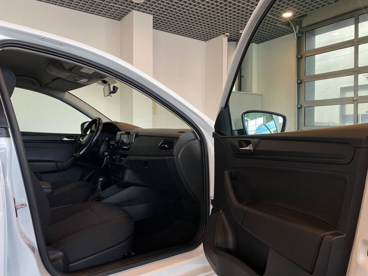 VOLKSWAGEN ФОЛЬКСВАГЕН