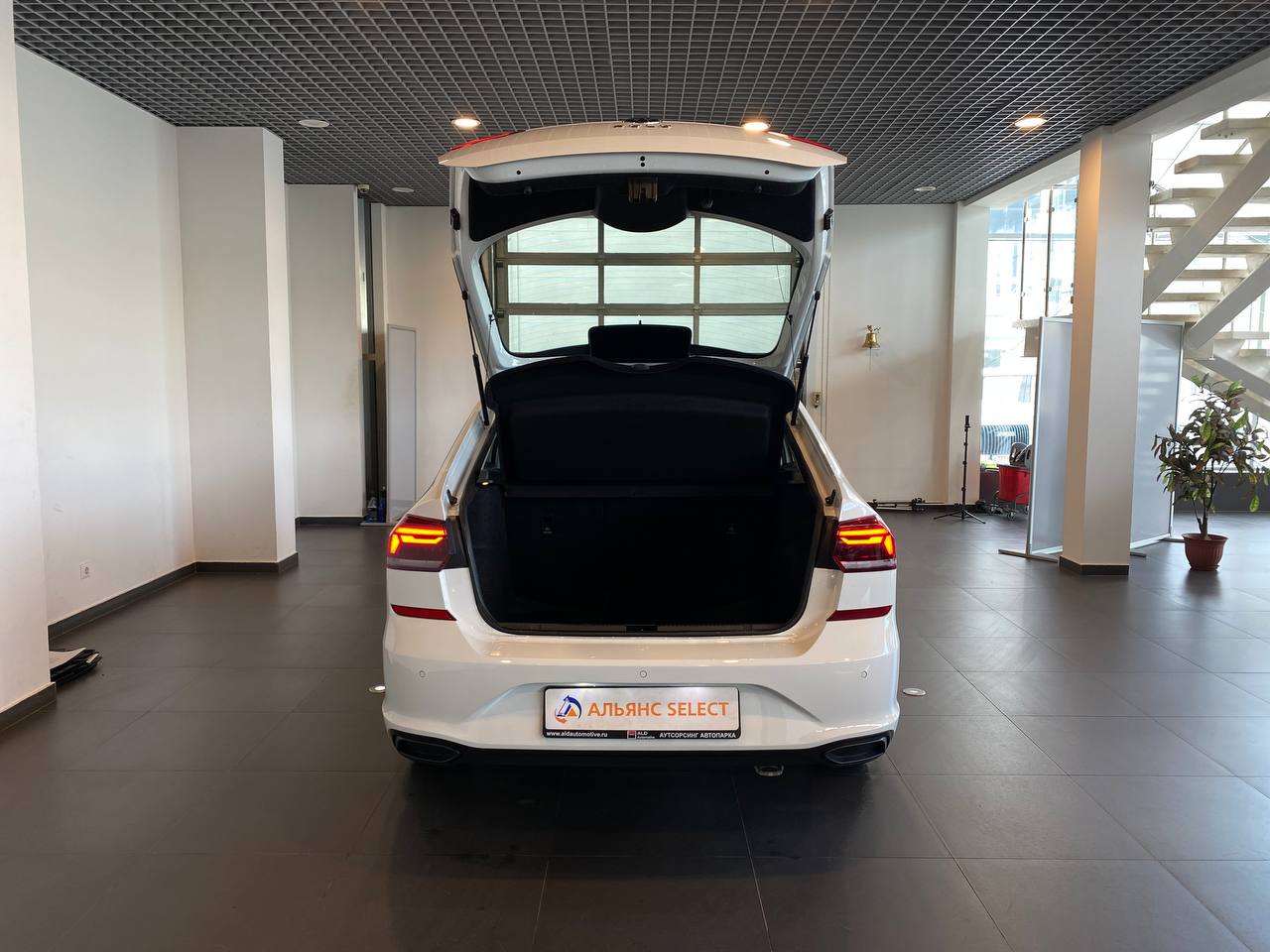 VOLKSWAGEN ФОЛЬКСВАГЕН