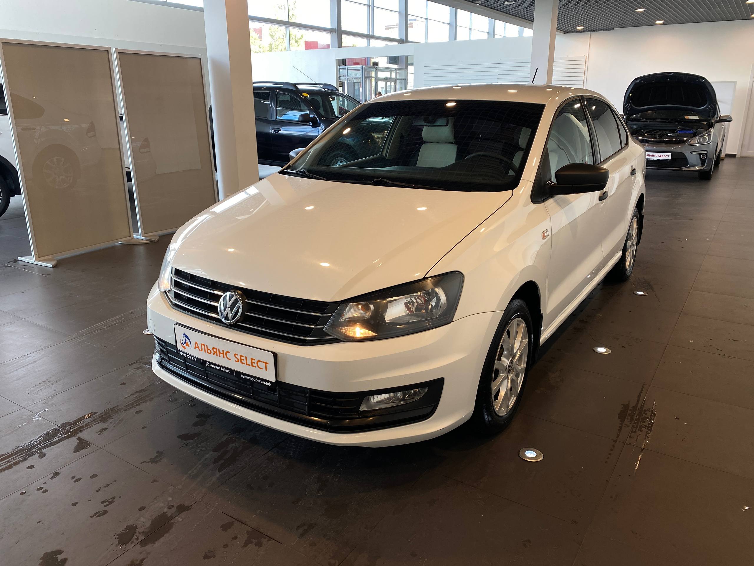 VOLKSWAGEN POLO