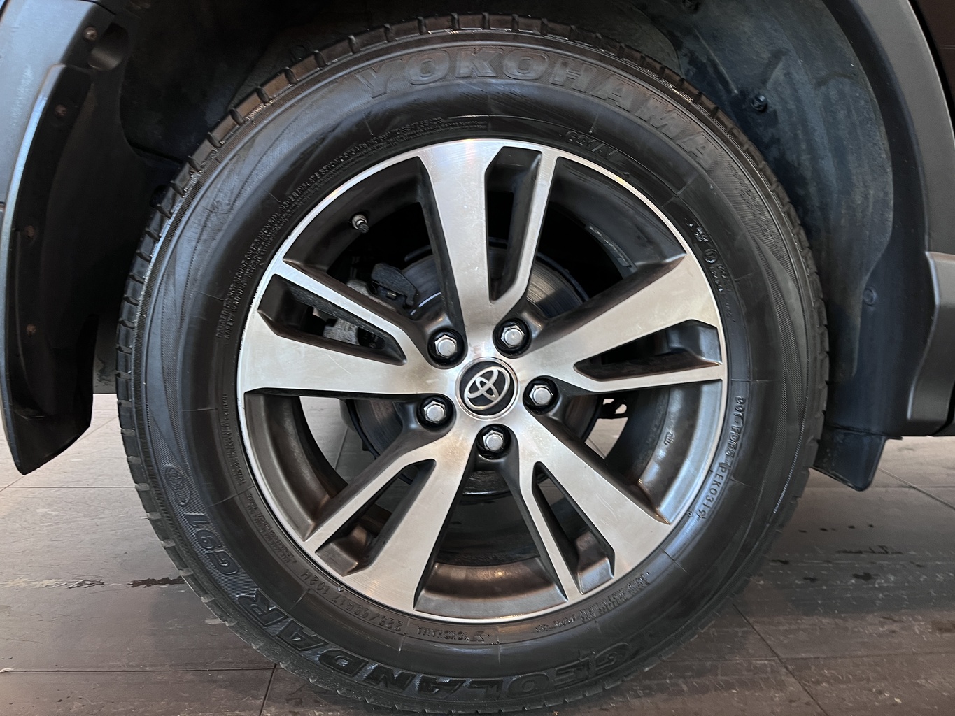 TOYOTA RAV4