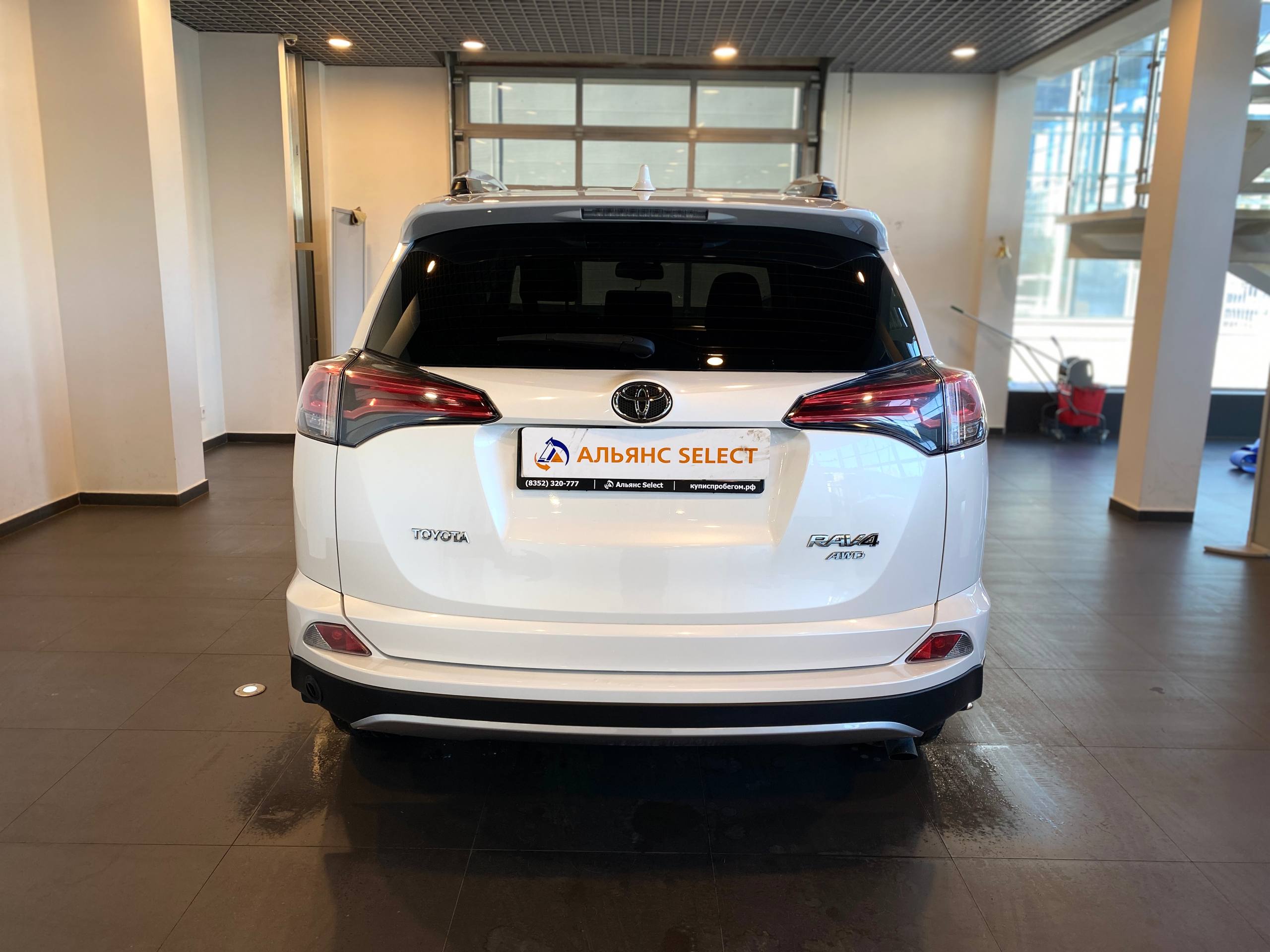 TOYOTA RAV4