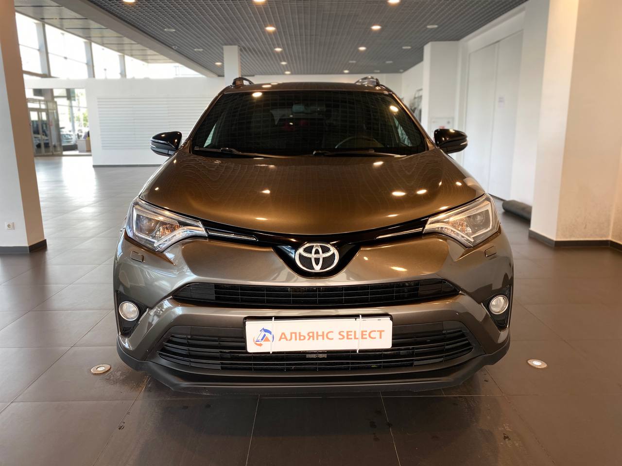 TOYOTA RAV4