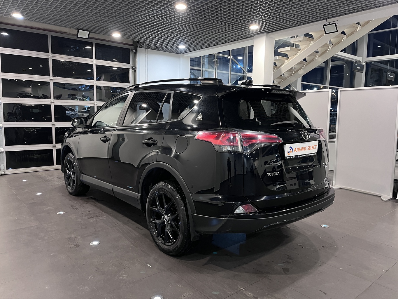 TOYOTA RAV4
