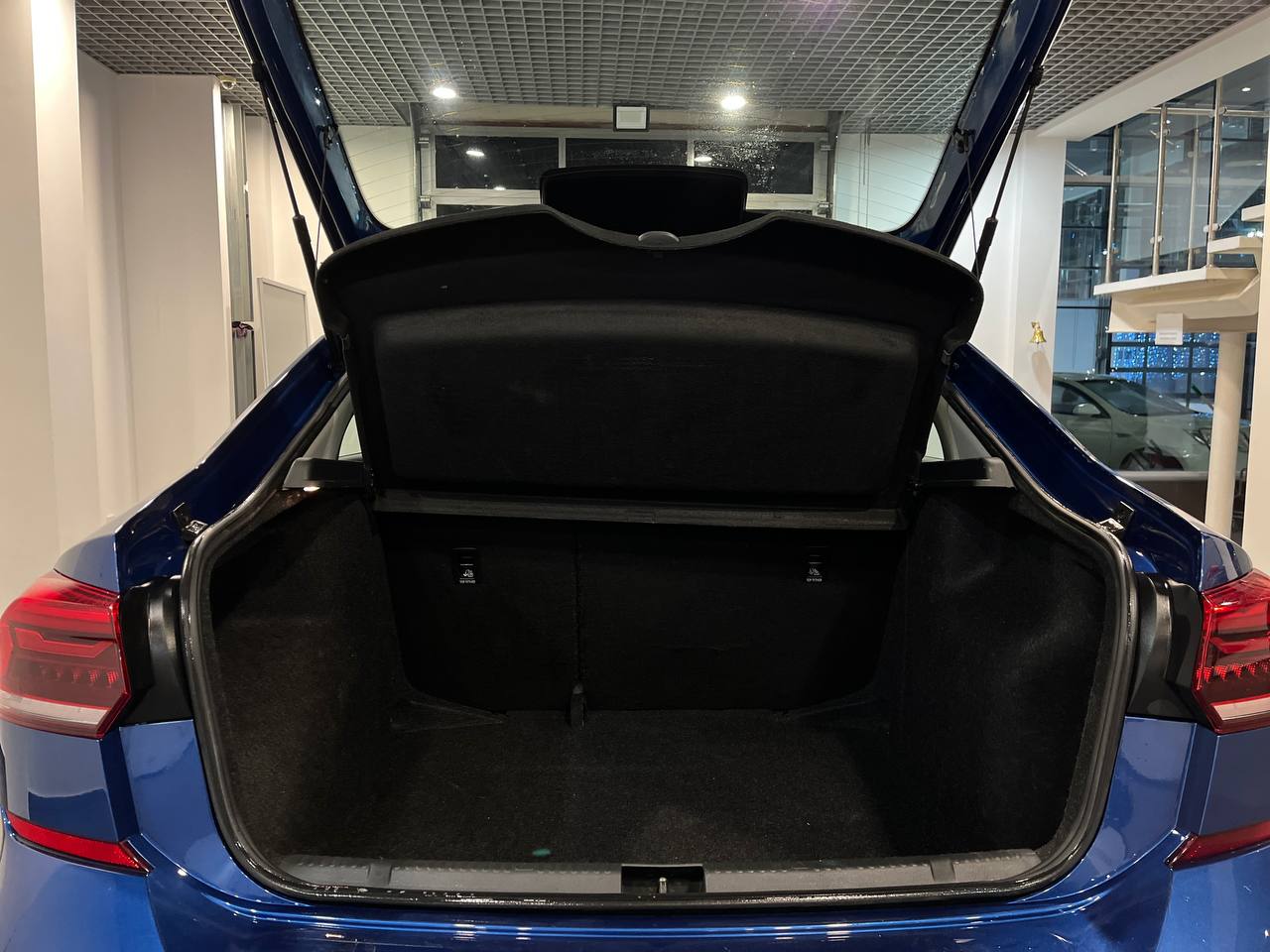 VOLKSWAGEN POLO (ХЭТЧБЕК)