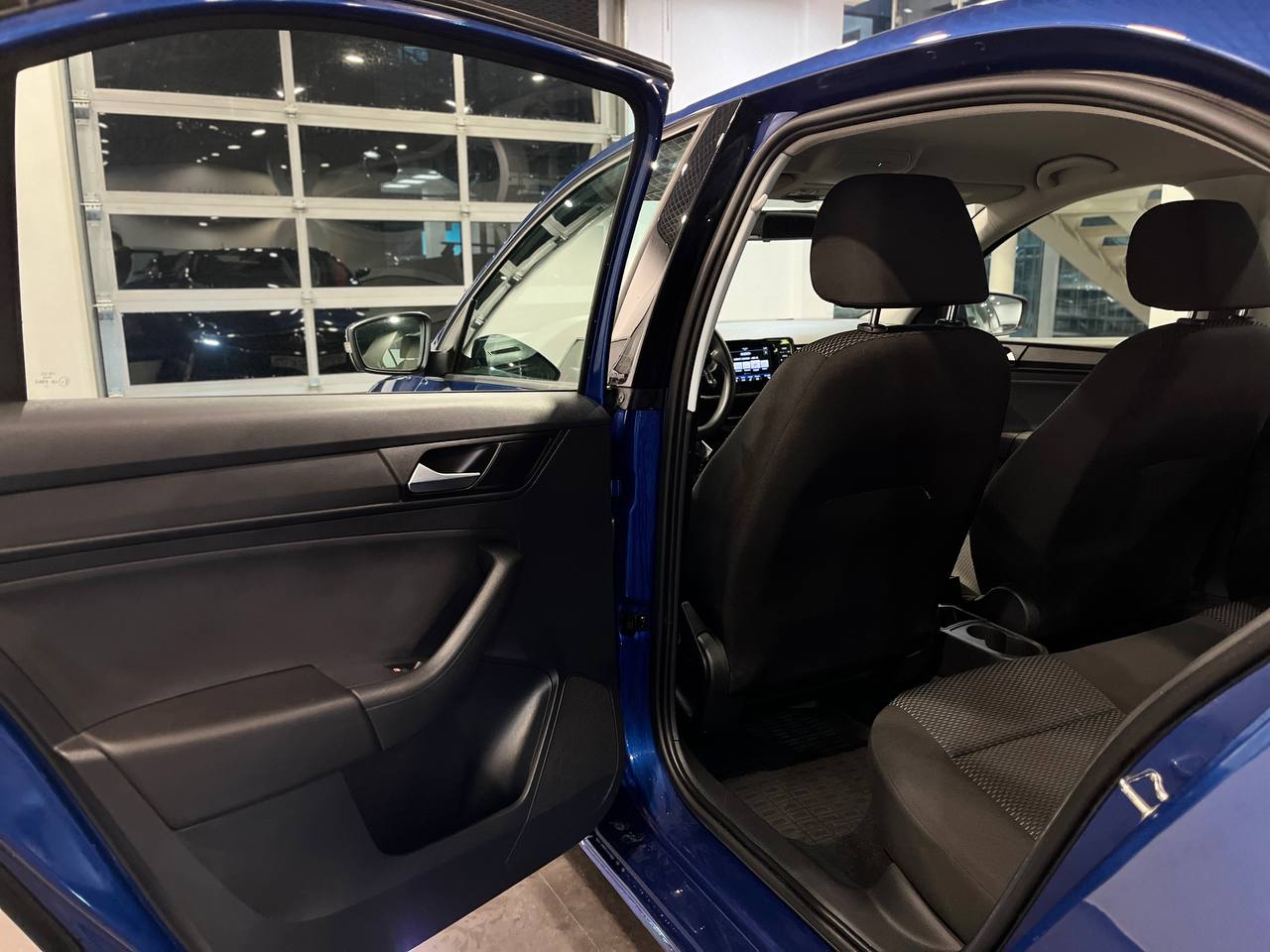 VOLKSWAGEN POLO (ХЭТЧБЕК)