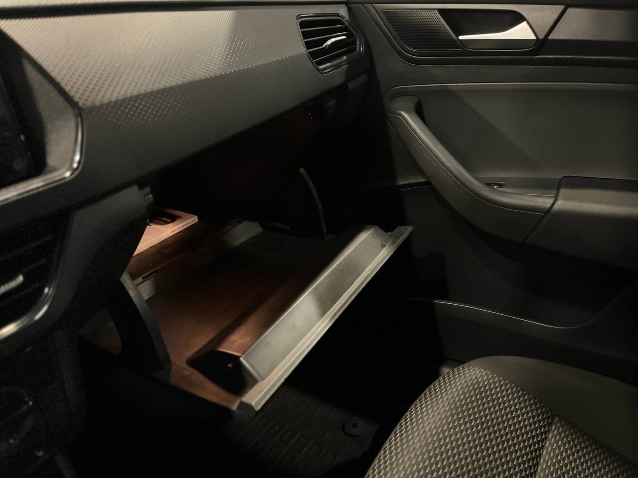 VOLKSWAGEN POLO (ХЭТЧБЕК)