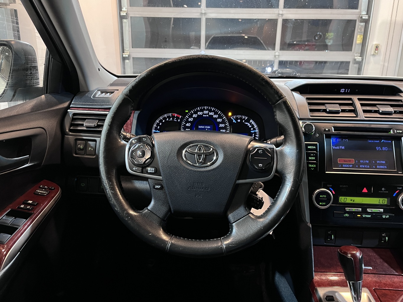 TOYOTA CAMRY