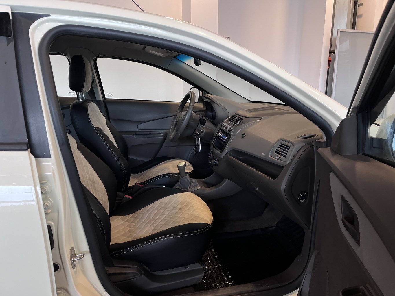 CHEVROLET COBALT