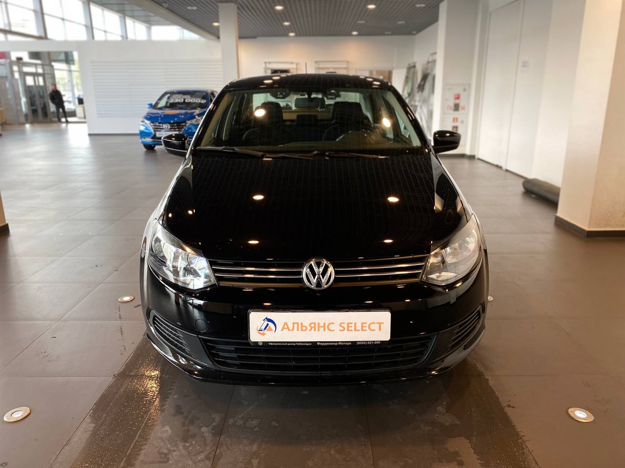 VOLKSWAGEN POLO