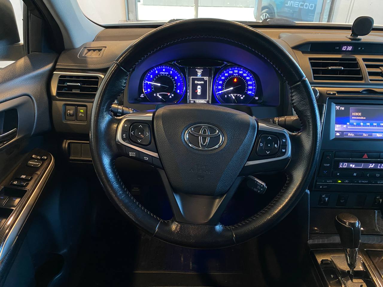 TOYOTA CAMRY