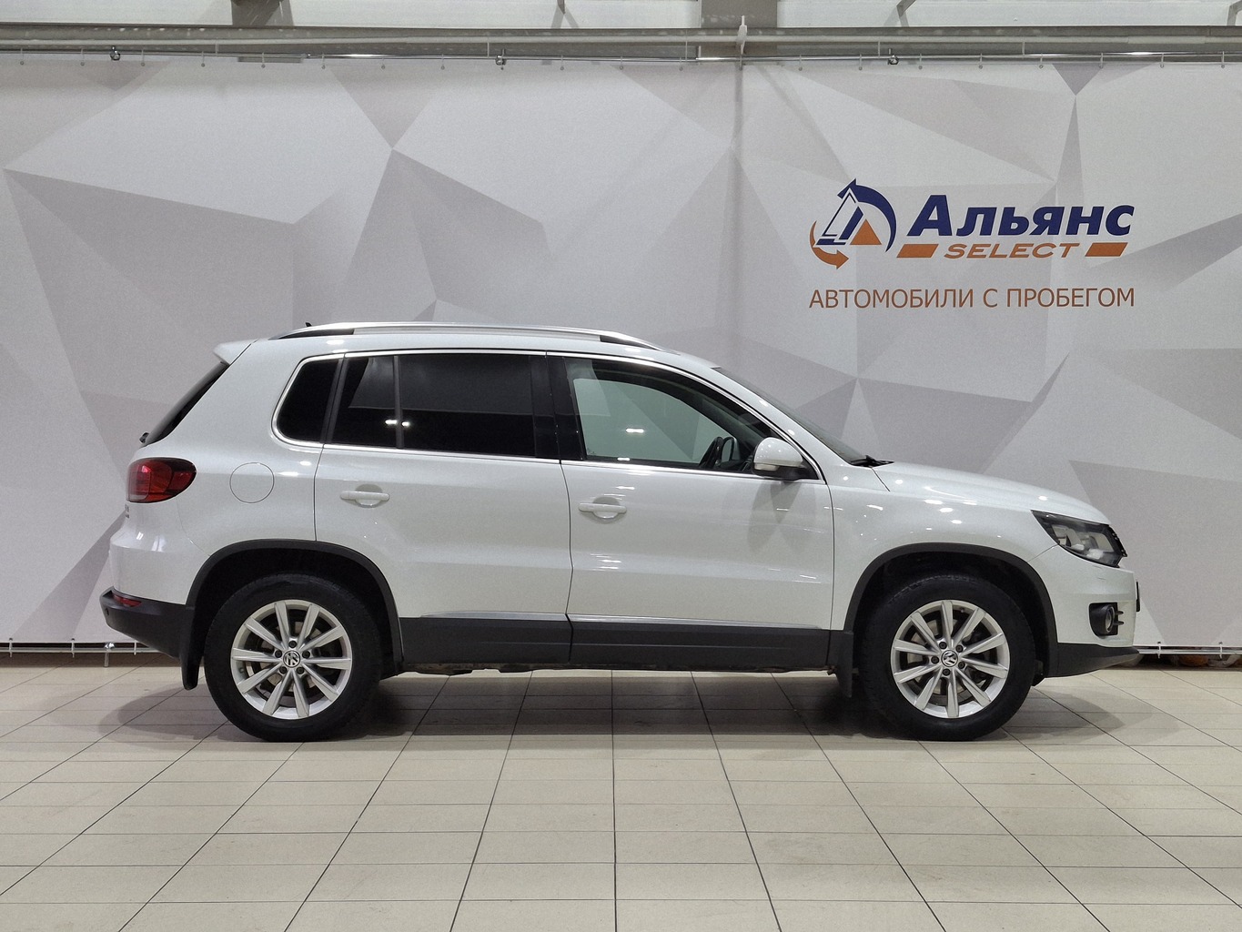 VOLKSWAGEN TIGUAN NEW