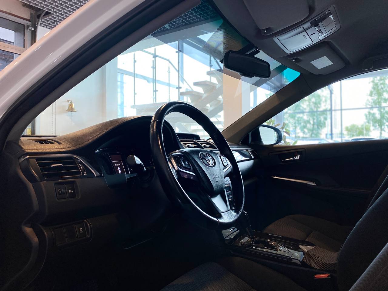 TOYOTA CAMRY