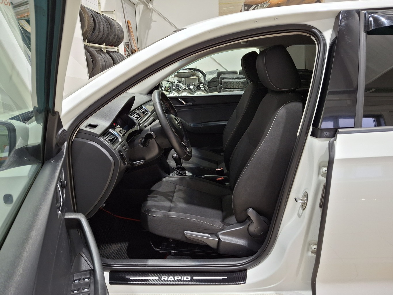 SKODA RAPID