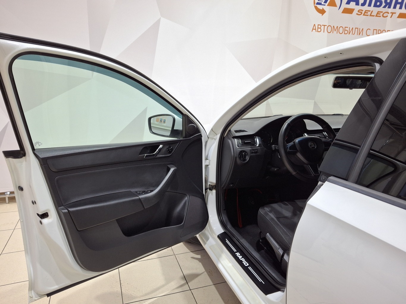 SKODA RAPID