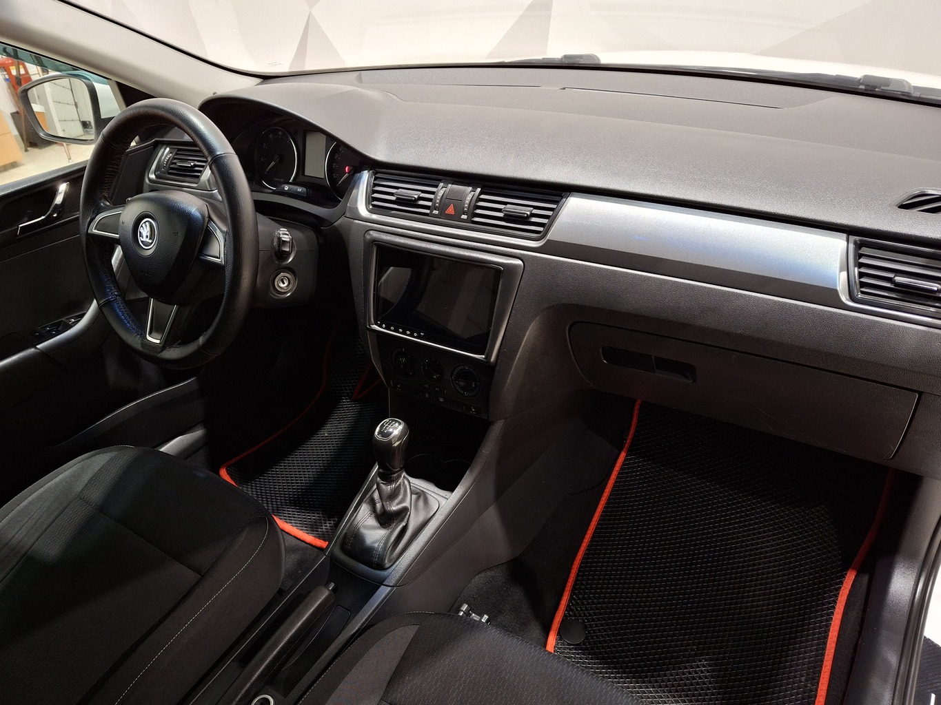 SKODA RAPID