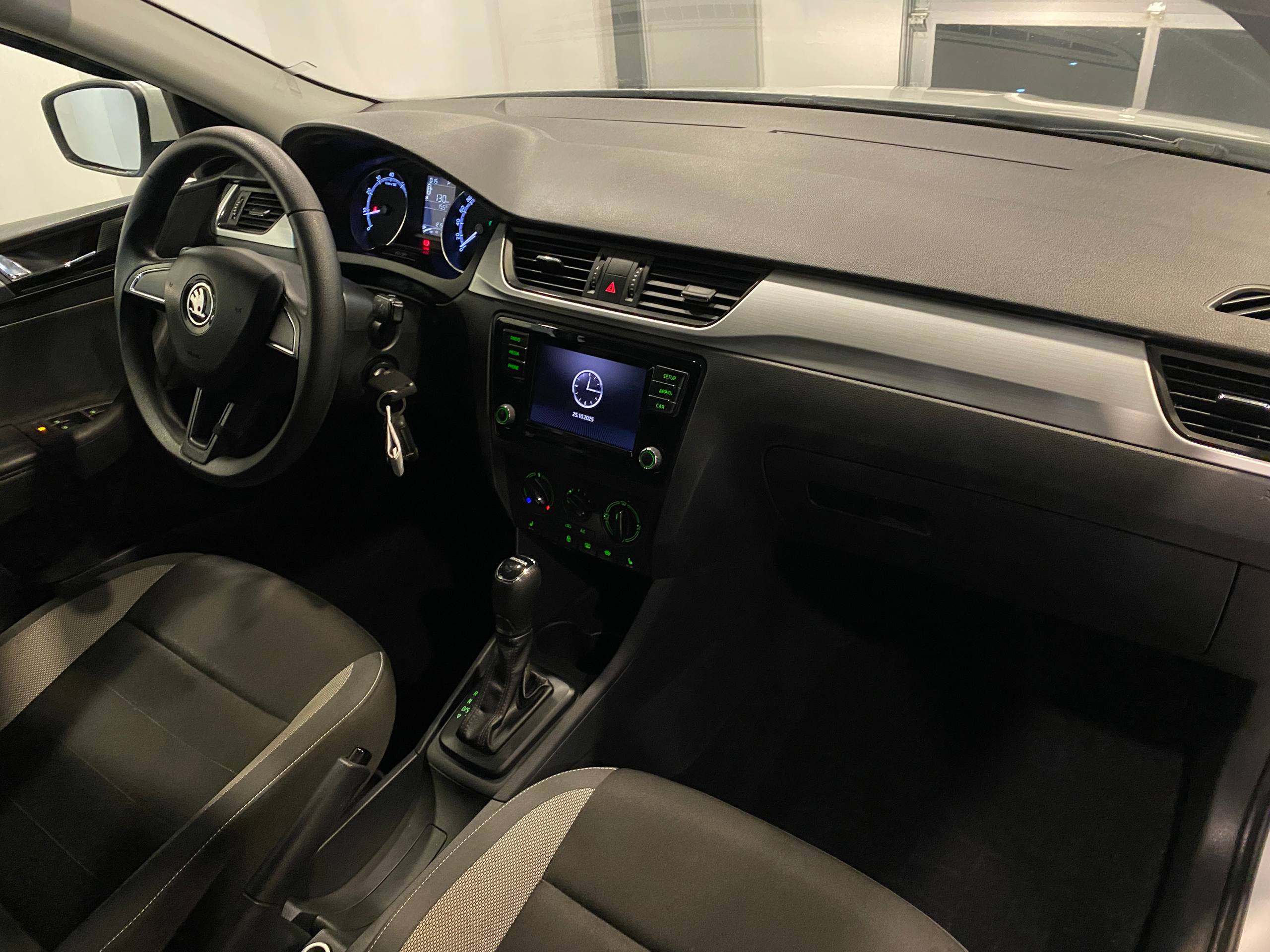 SKODA RAPID