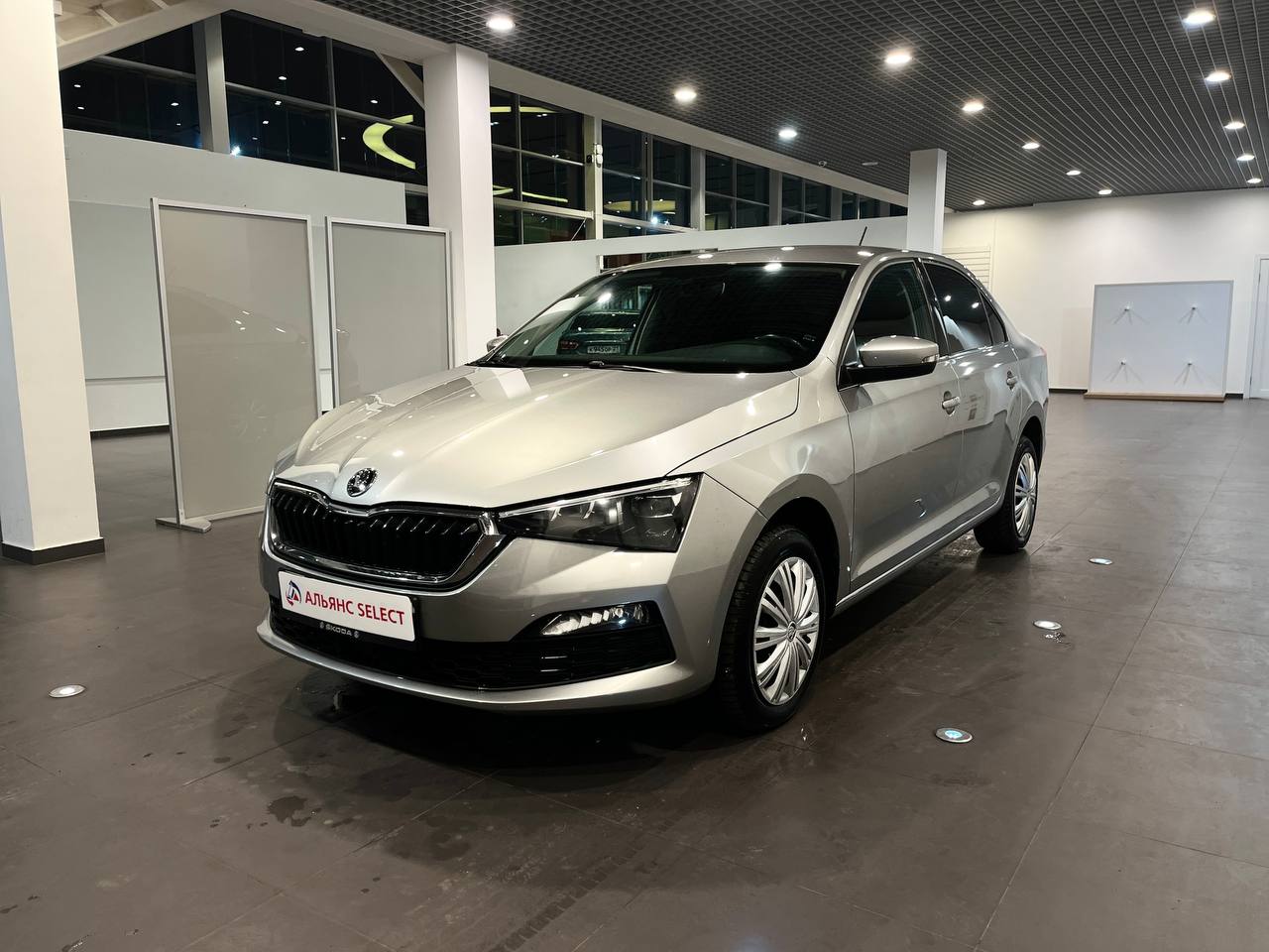 SKODA RAPID