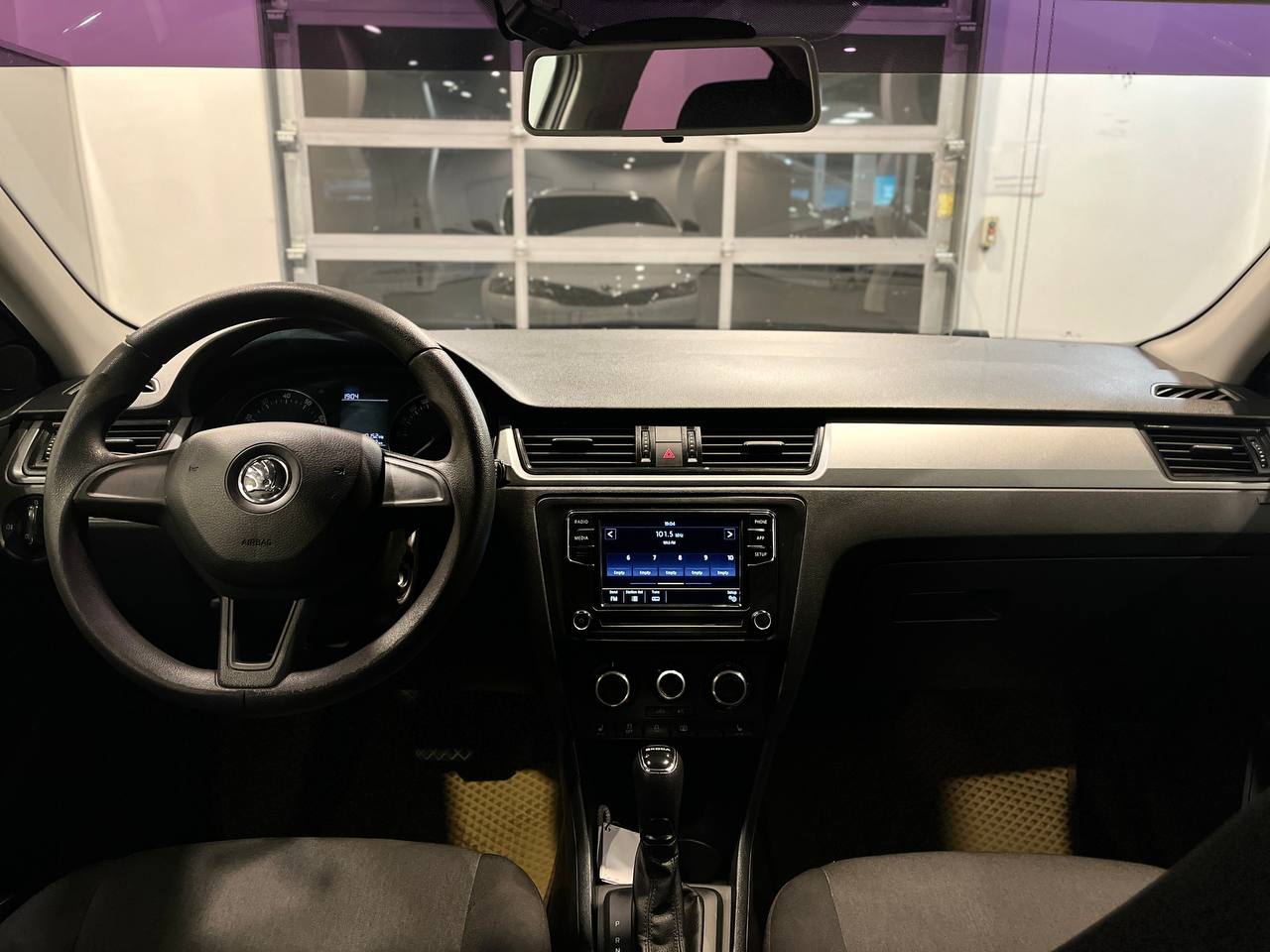 SKODA RAPID