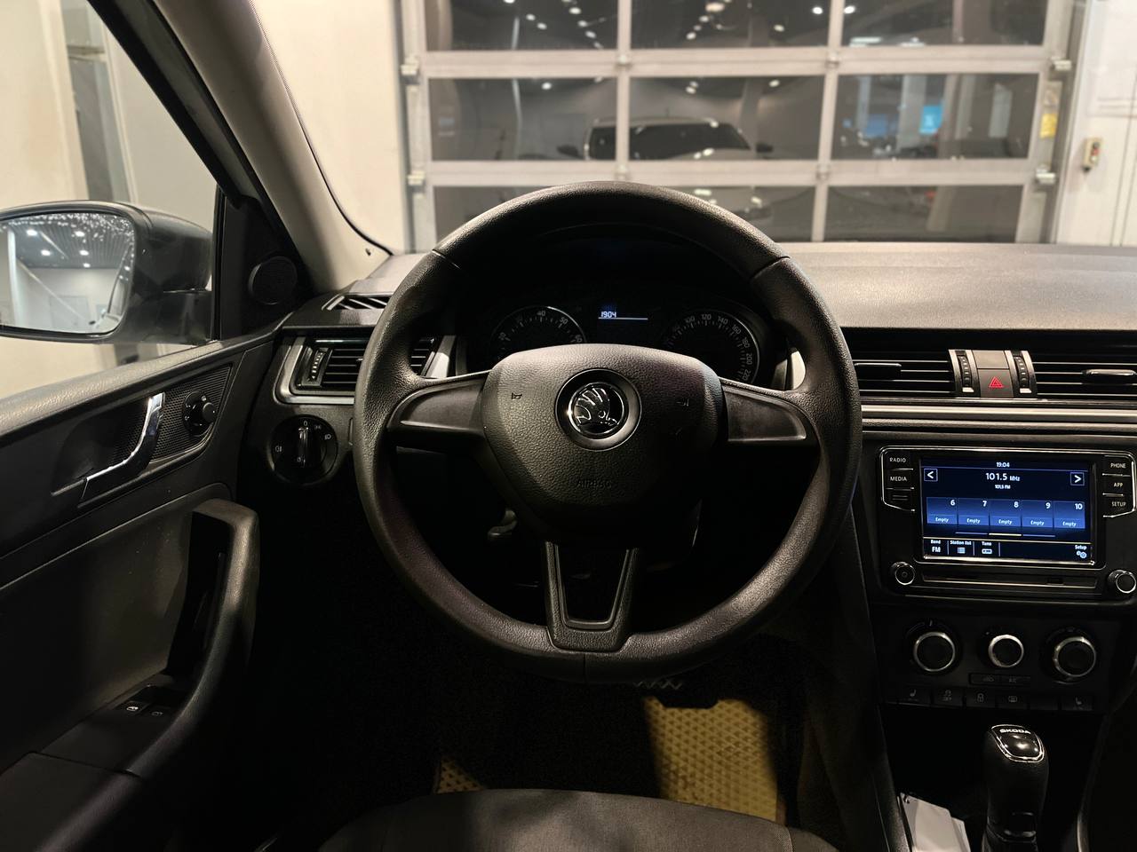 SKODA RAPID