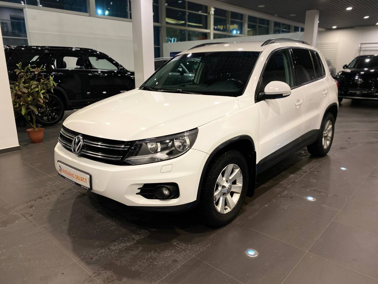 VOLKSWAGEN TIGUAN NEW