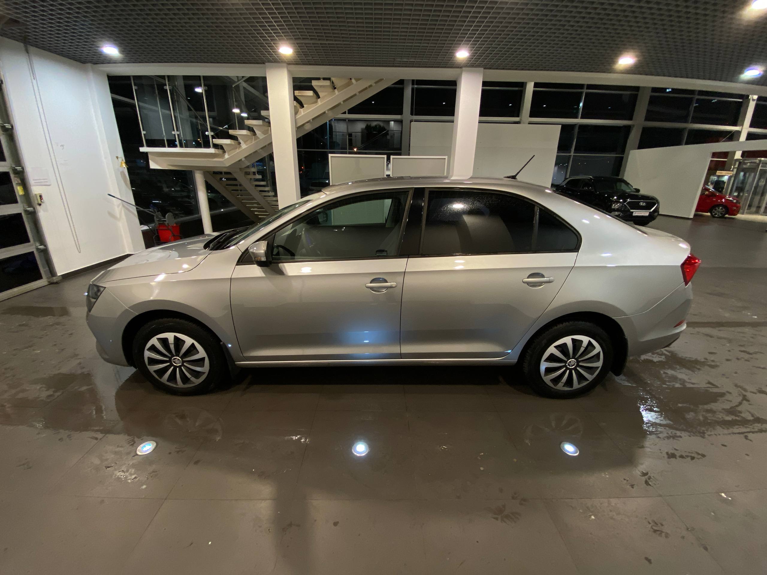 SKODA RAPID