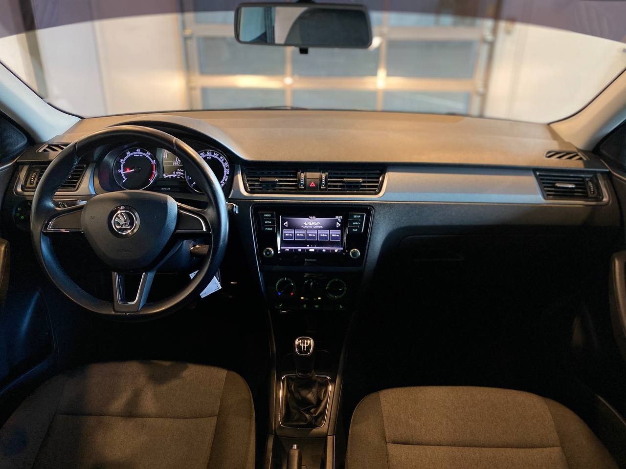 SKODA RAPID