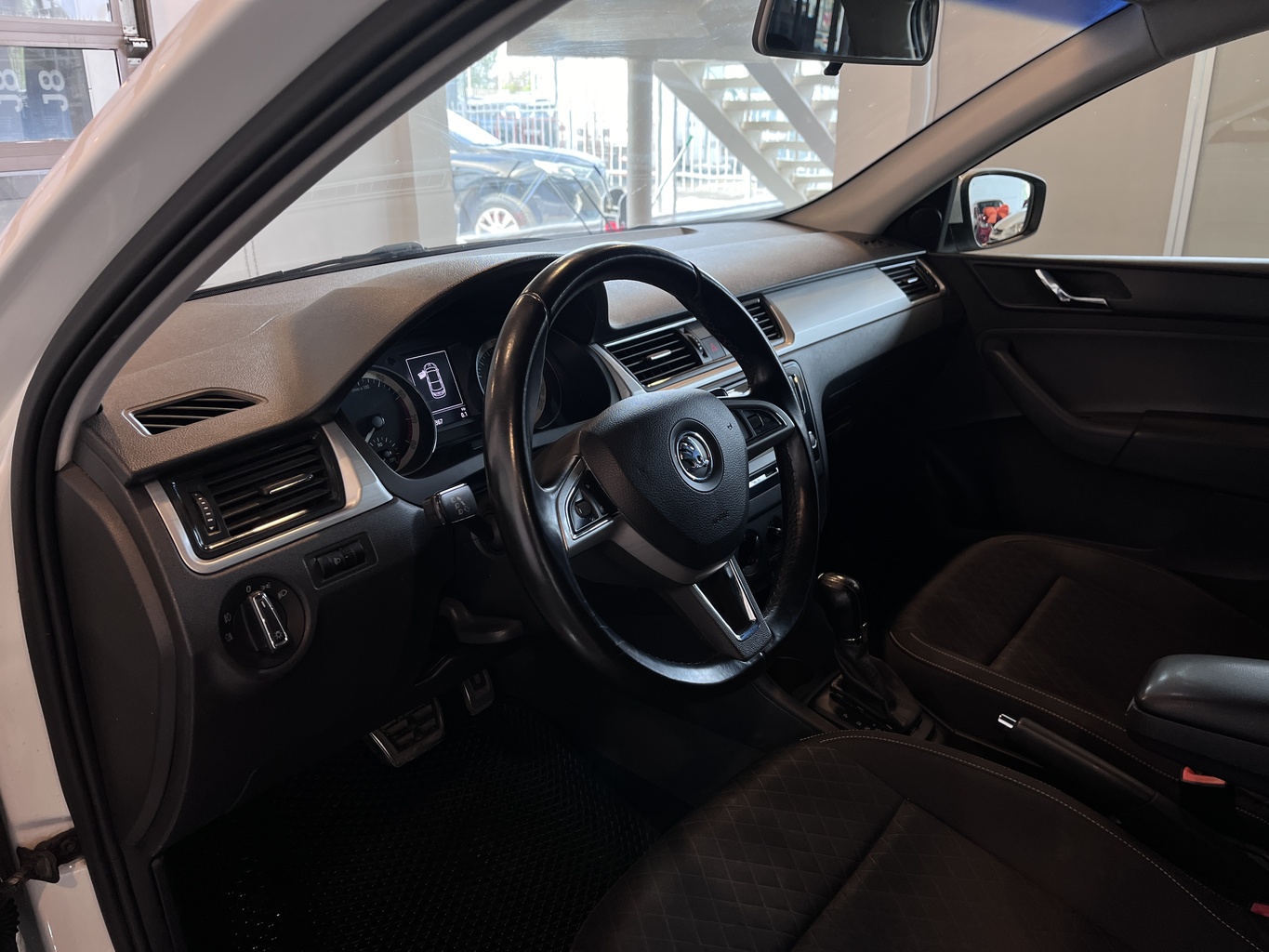 SKODA RAPID