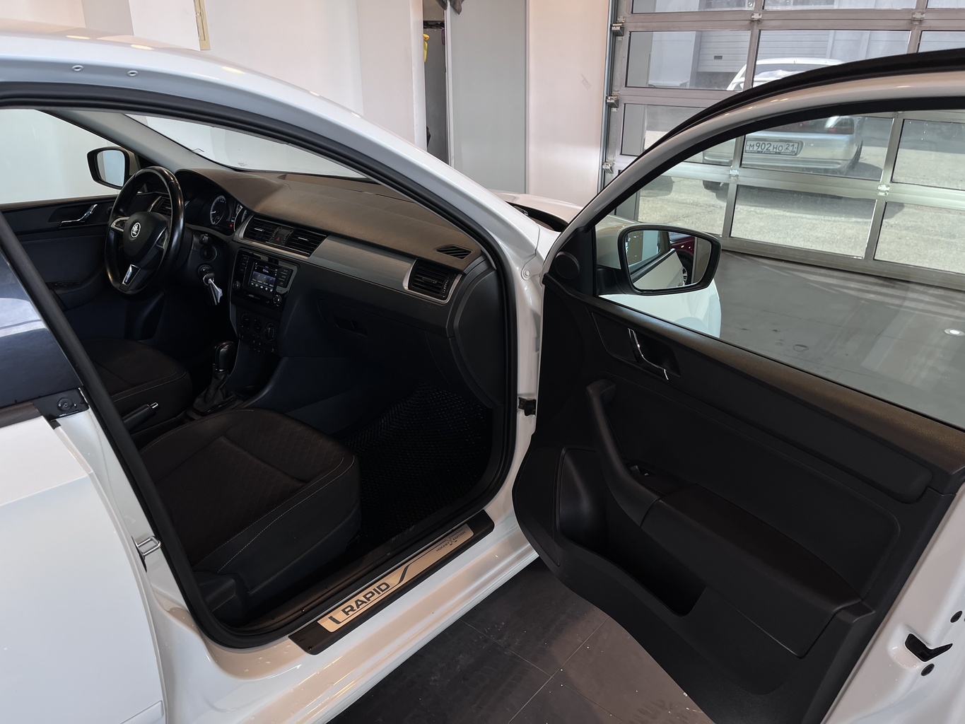 SKODA RAPID