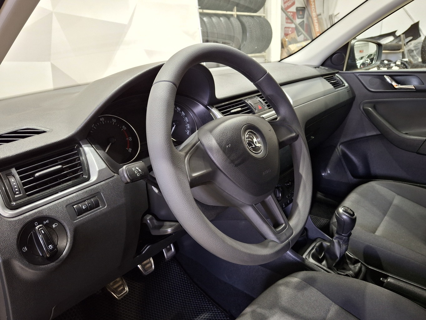 SKODA RAPID