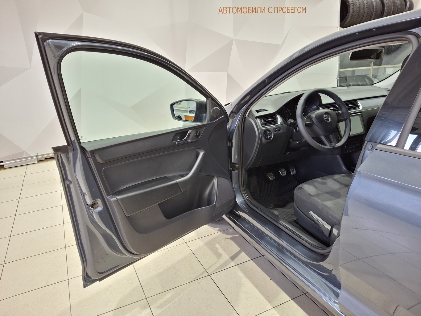 SKODA RAPID