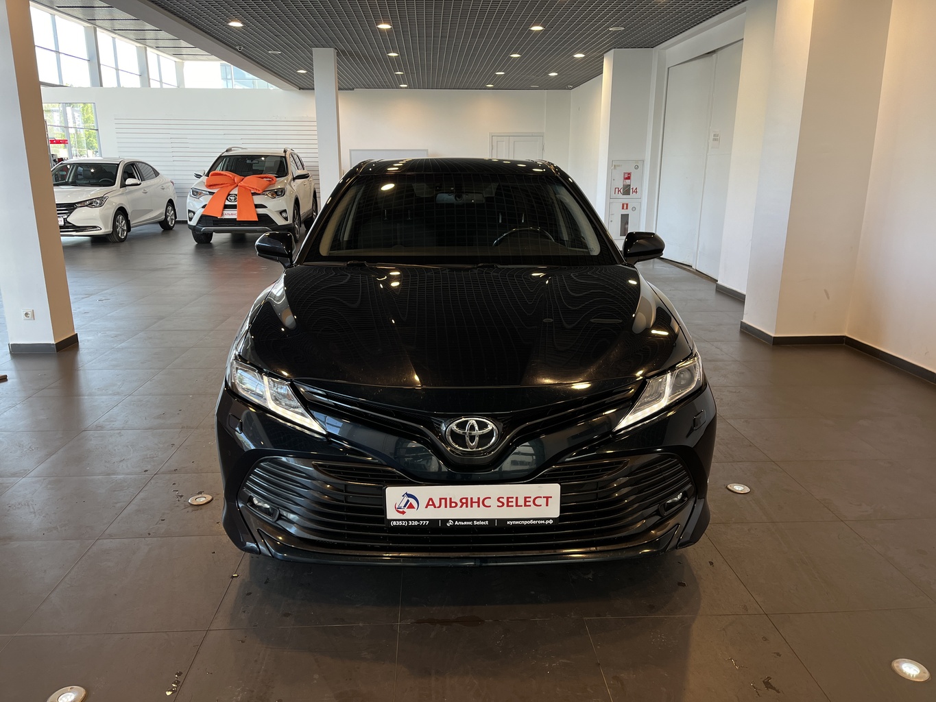 TOYOTA CAMRY