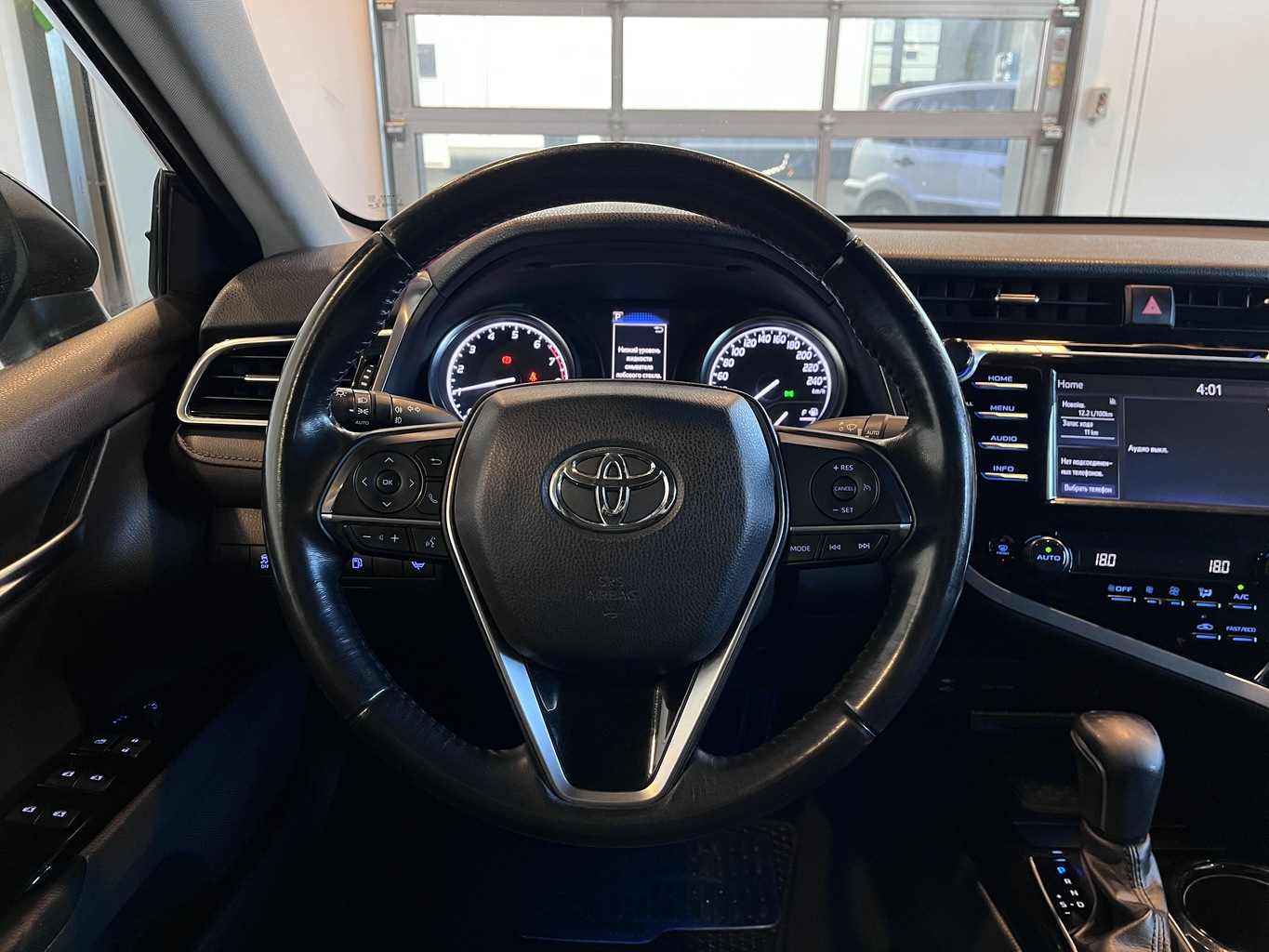 TOYOTA CAMRY