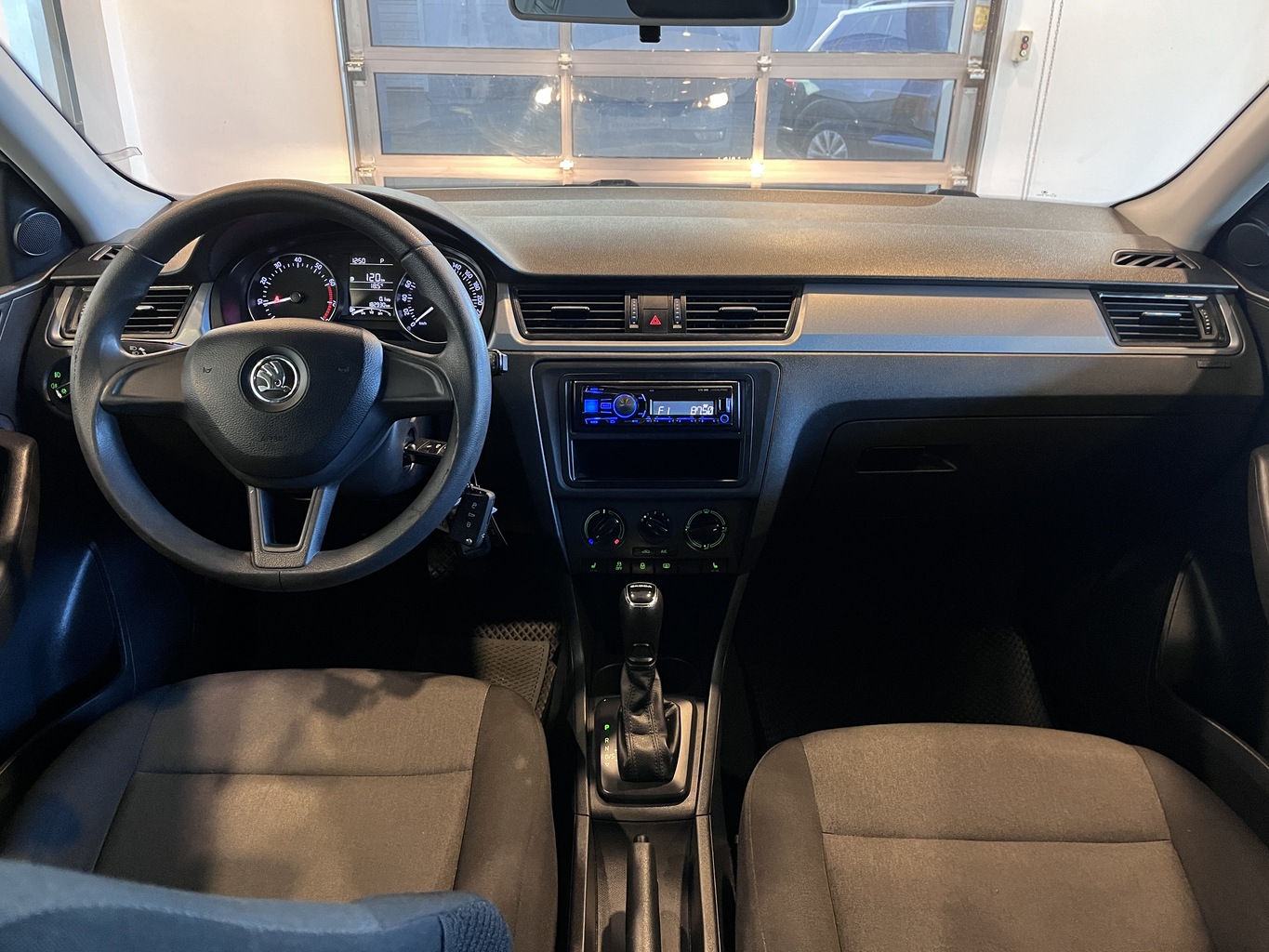 SKODA RAPID