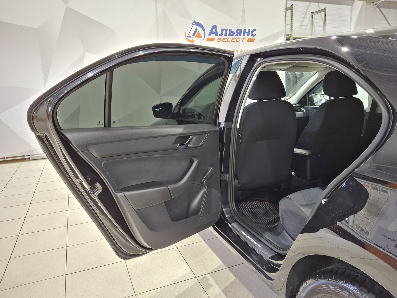 SKODA RAPID