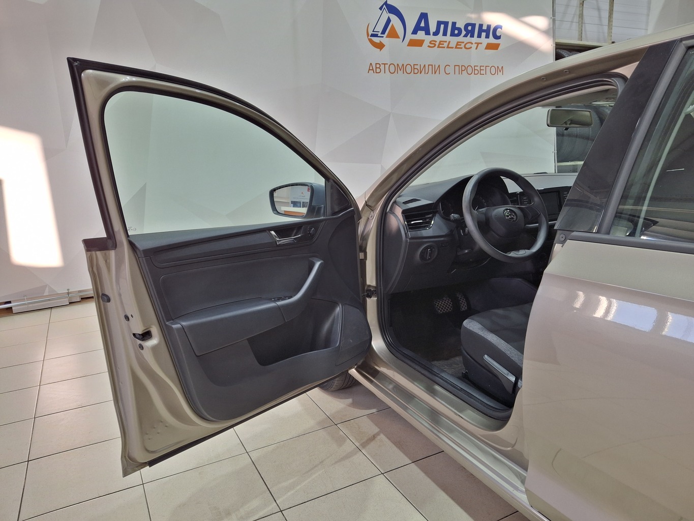 SKODA RAPID
