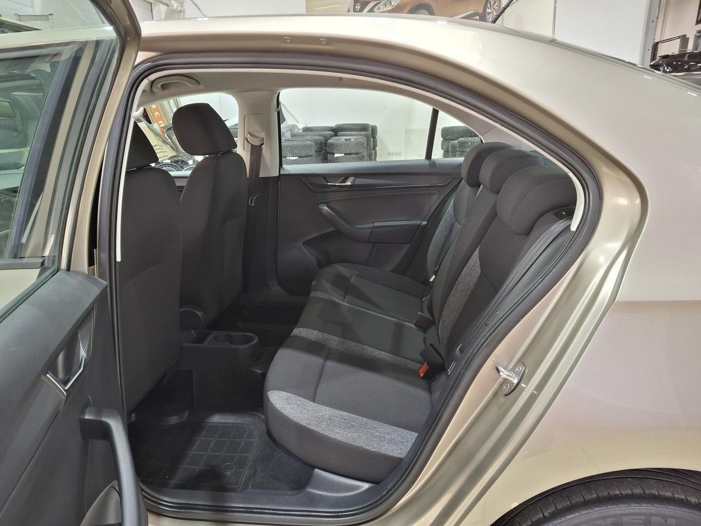 SKODA RAPID