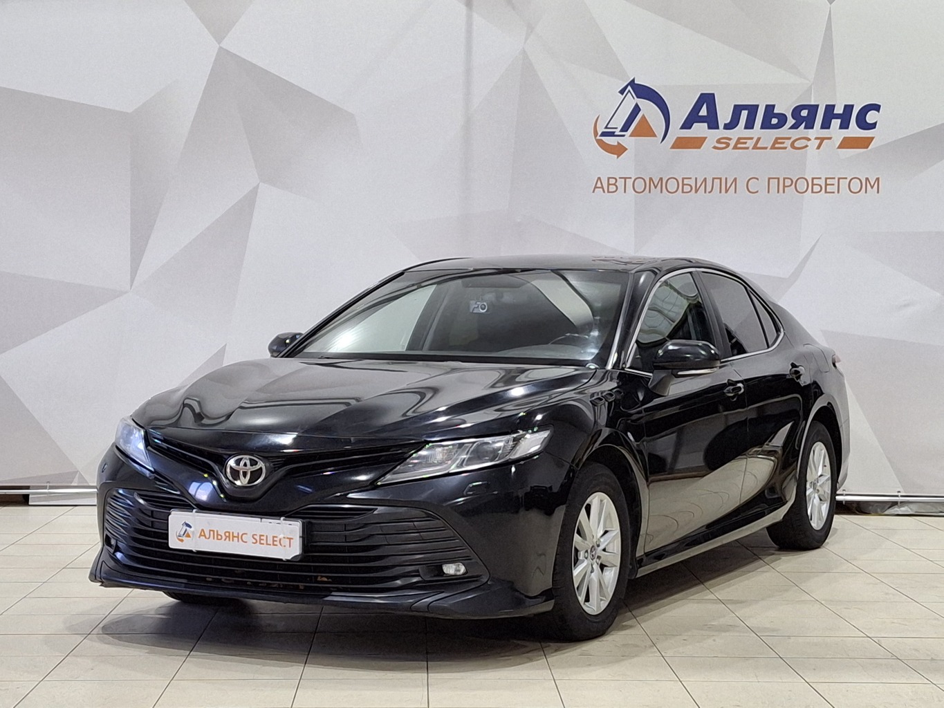TOYOTA CAMRY